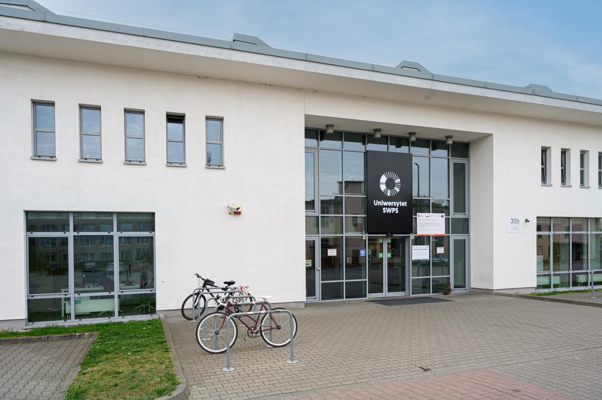 Budynek Uniwersytetu SWPS we Wrocławiu