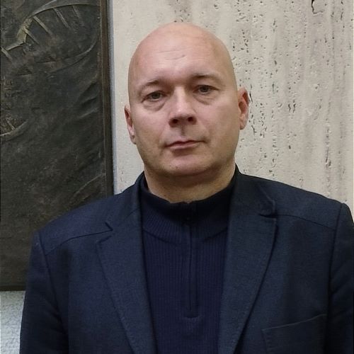Tomasz R. Szymczyński