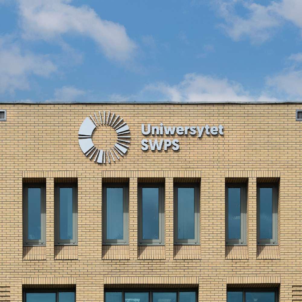 centrum badan nad ekonomika miejsc pamieci uniwersytet swps