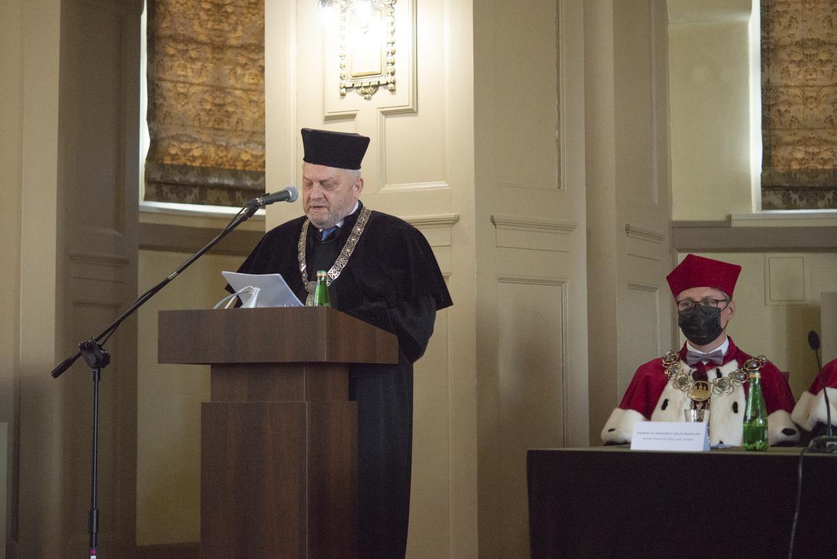 Prof. Wojciszke na UKW